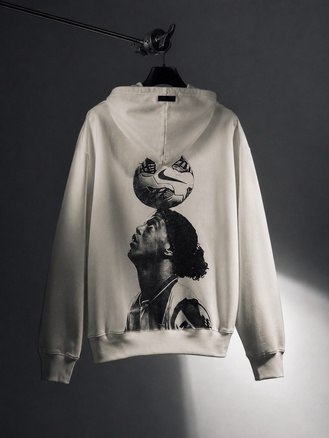 HOODIE RONALDINHO GAÚCHO — CHAPTER 02 SILENT GREATNESS