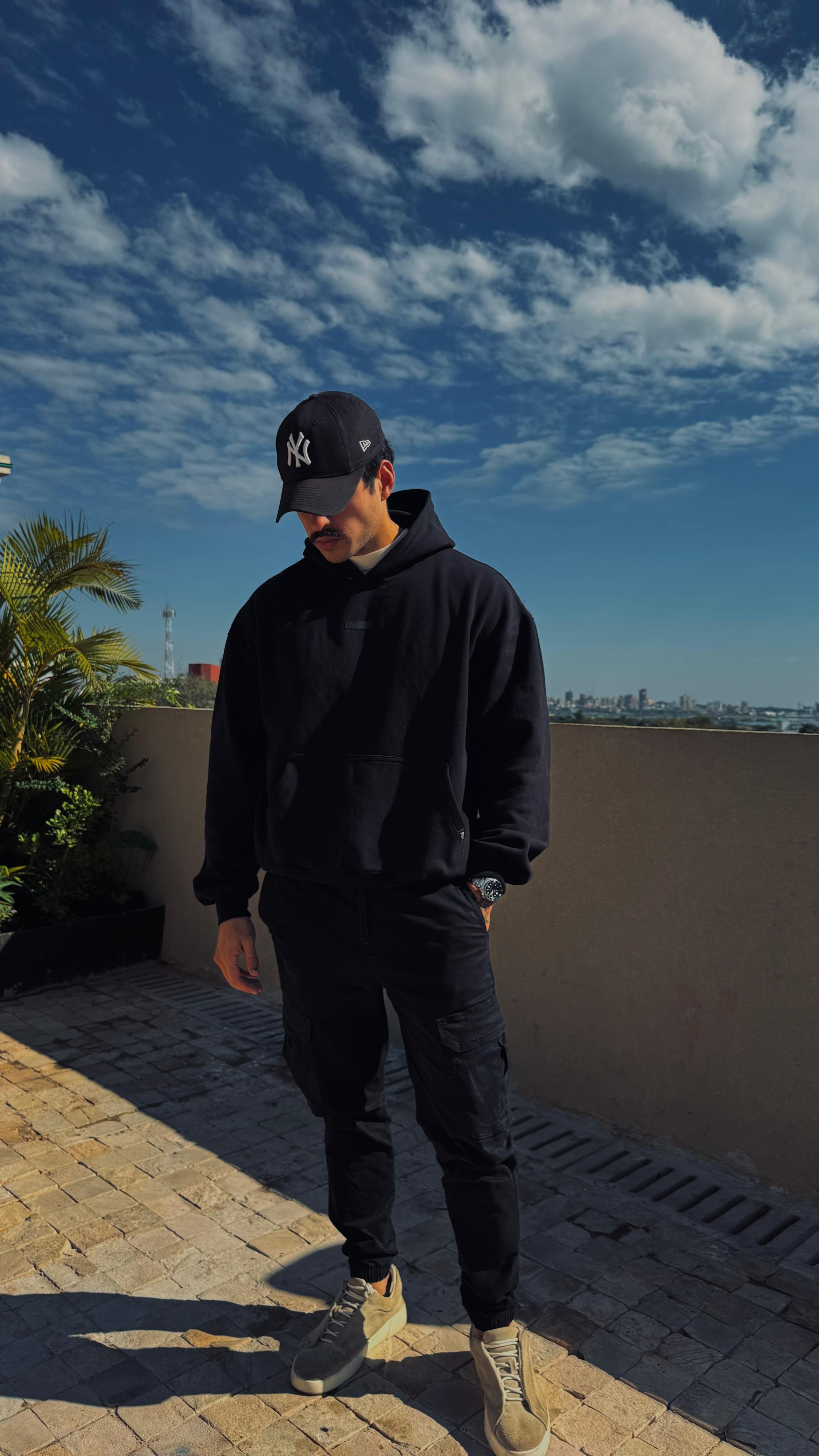 HOODIE MARADONA — CHAPTER 02 SILENT GREATNESS